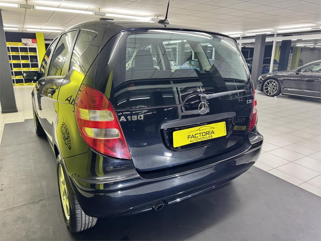 Foto 19 MERCEDES CLASE A