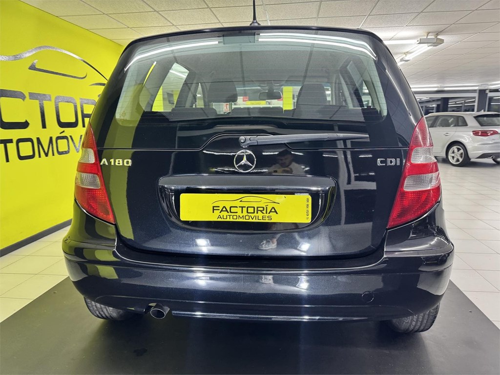 Foto 21 MERCEDES CLASE A