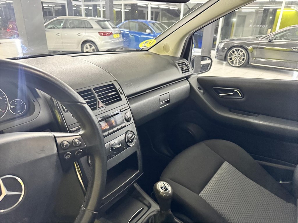 Foto 36 MERCEDES CLASE A