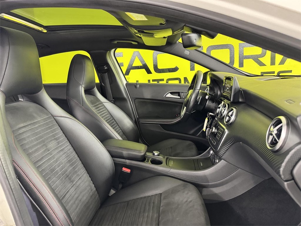 Foto 21 MERCEDES CLASE A