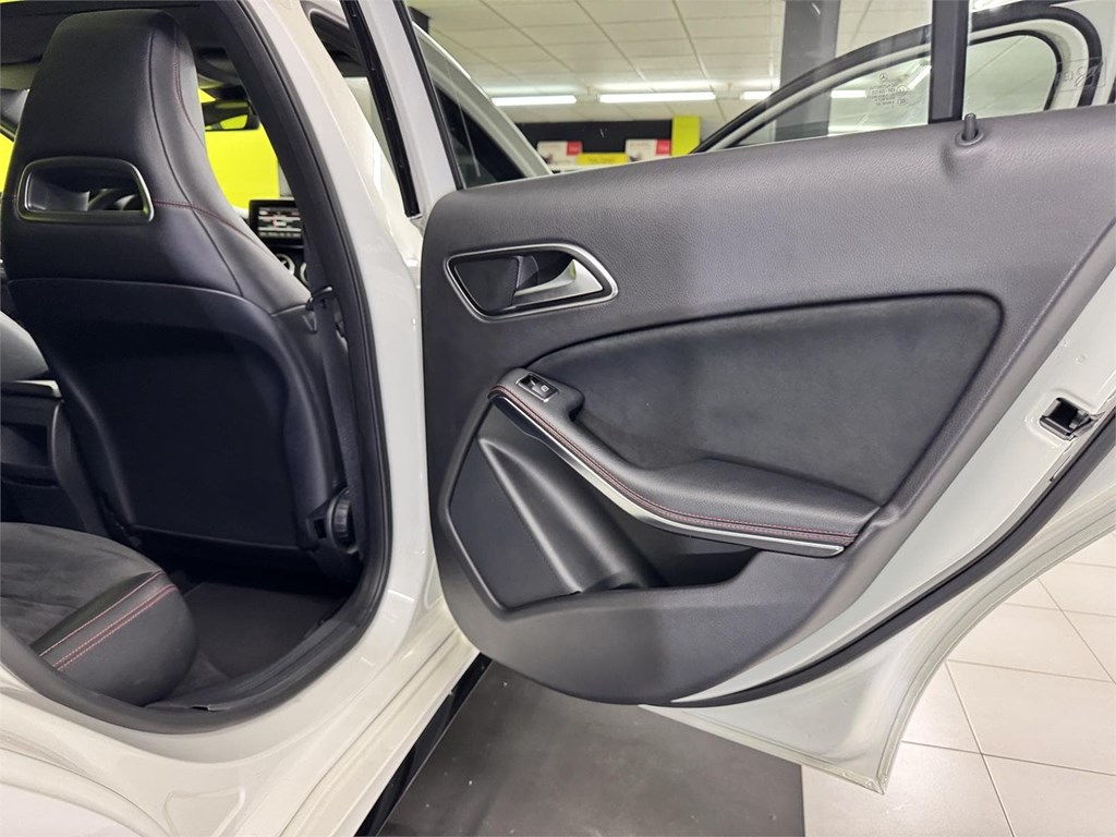 Foto 30 MERCEDES CLASE A