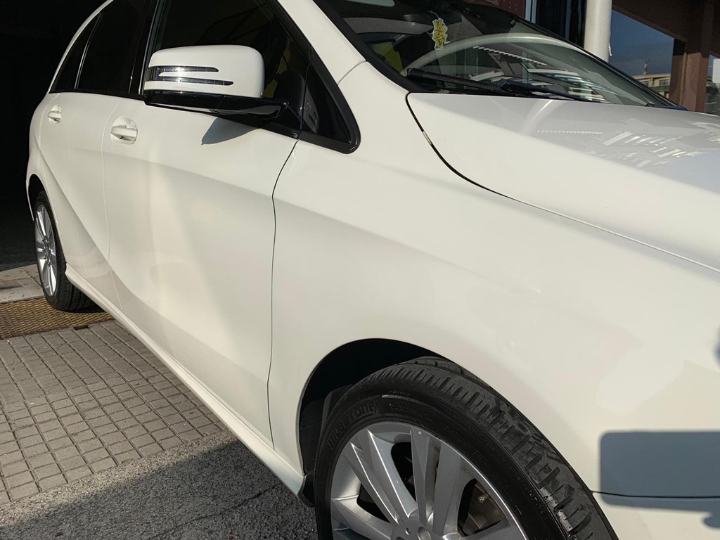 Foto 21 MERCEDES CLASE B 180 SPORT