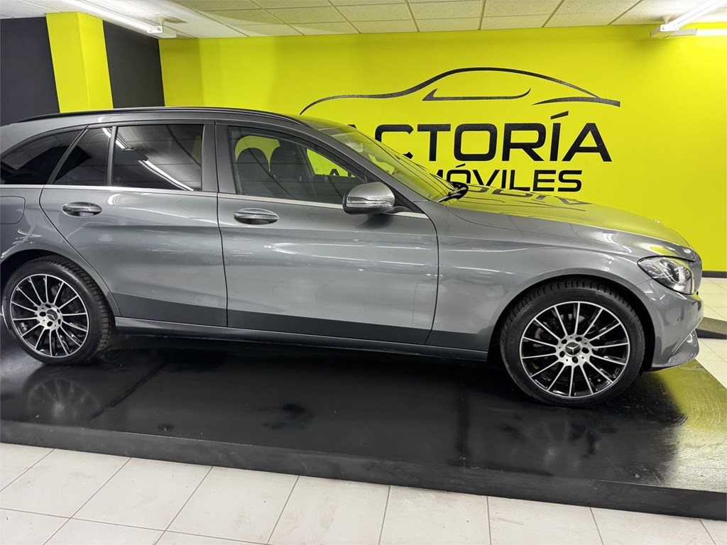 Foto 15 MERCEDES CLASE C