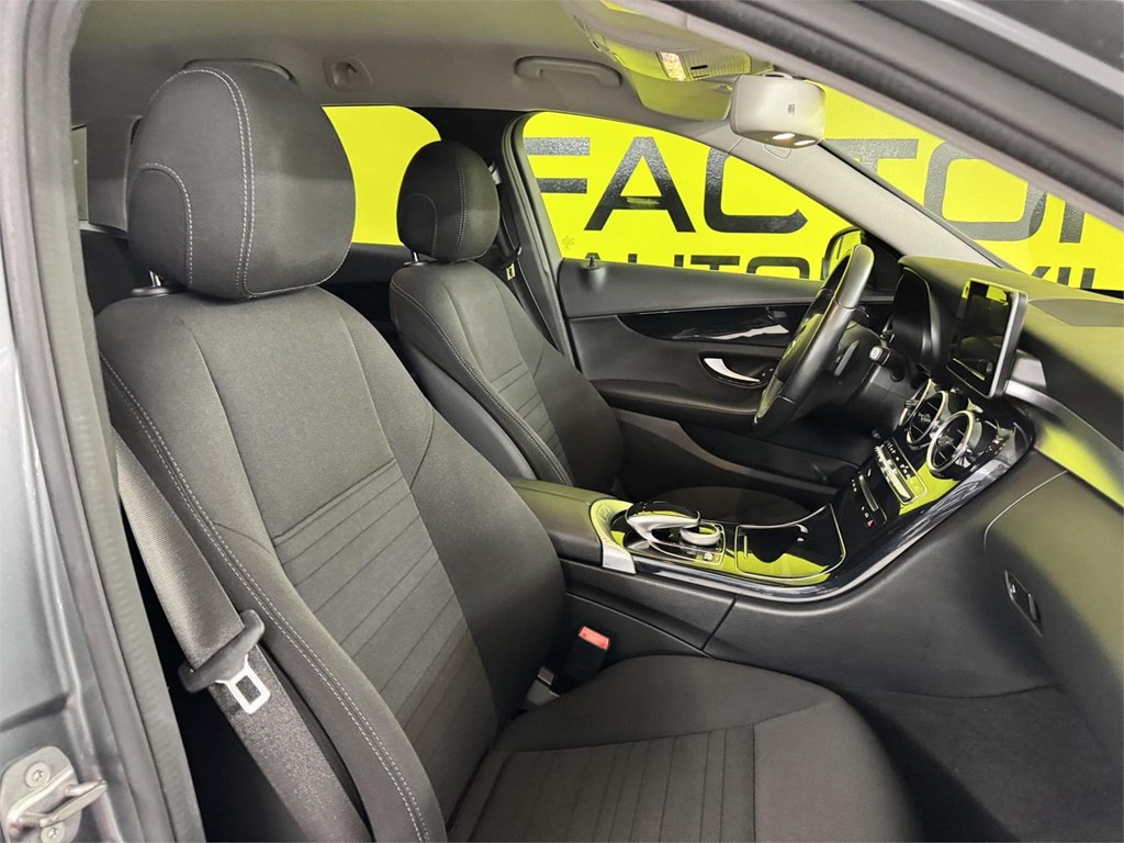 Foto 23 MERCEDES CLASE C