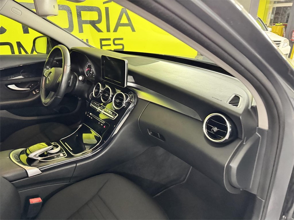 Foto 25 MERCEDES CLASE C