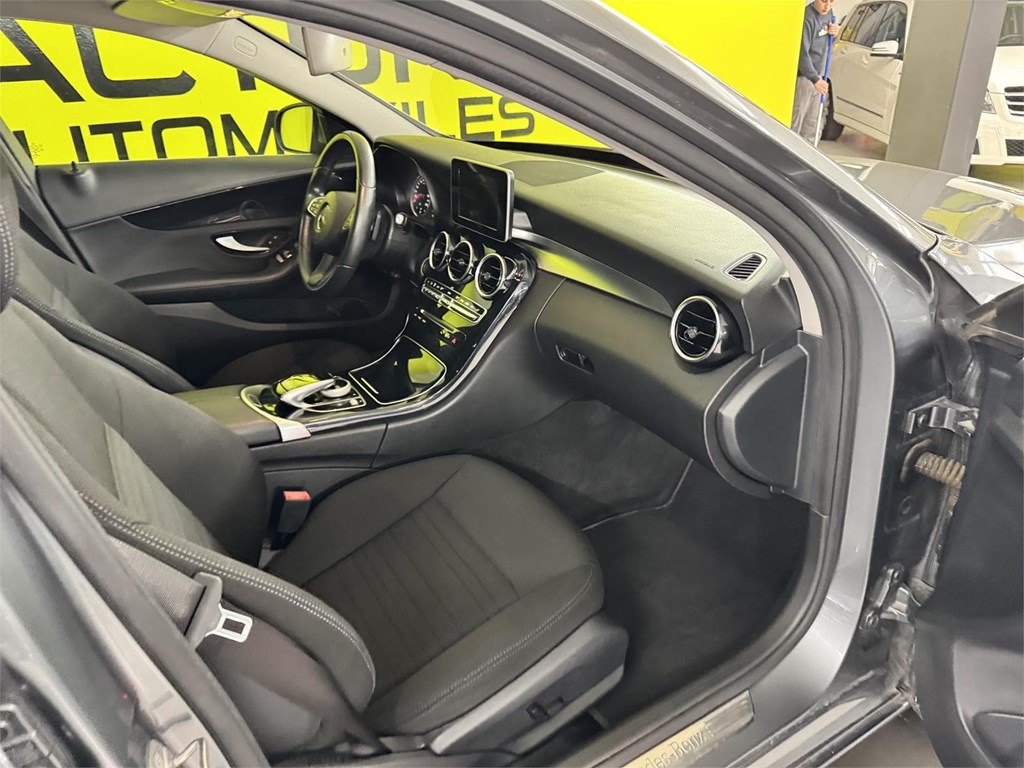 Foto 31 MERCEDES CLASE C