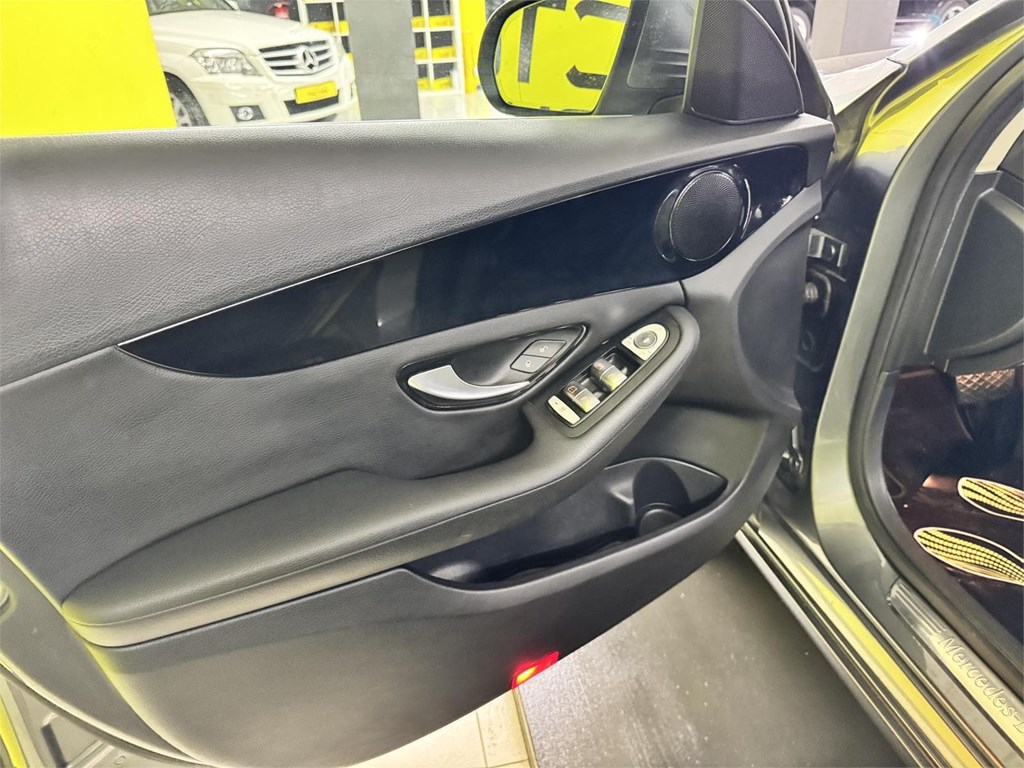 Foto 42 MERCEDES CLASE C