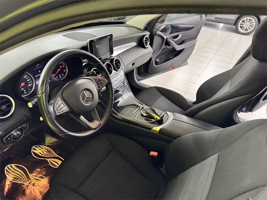 Foto 47 MERCEDES CLASE C