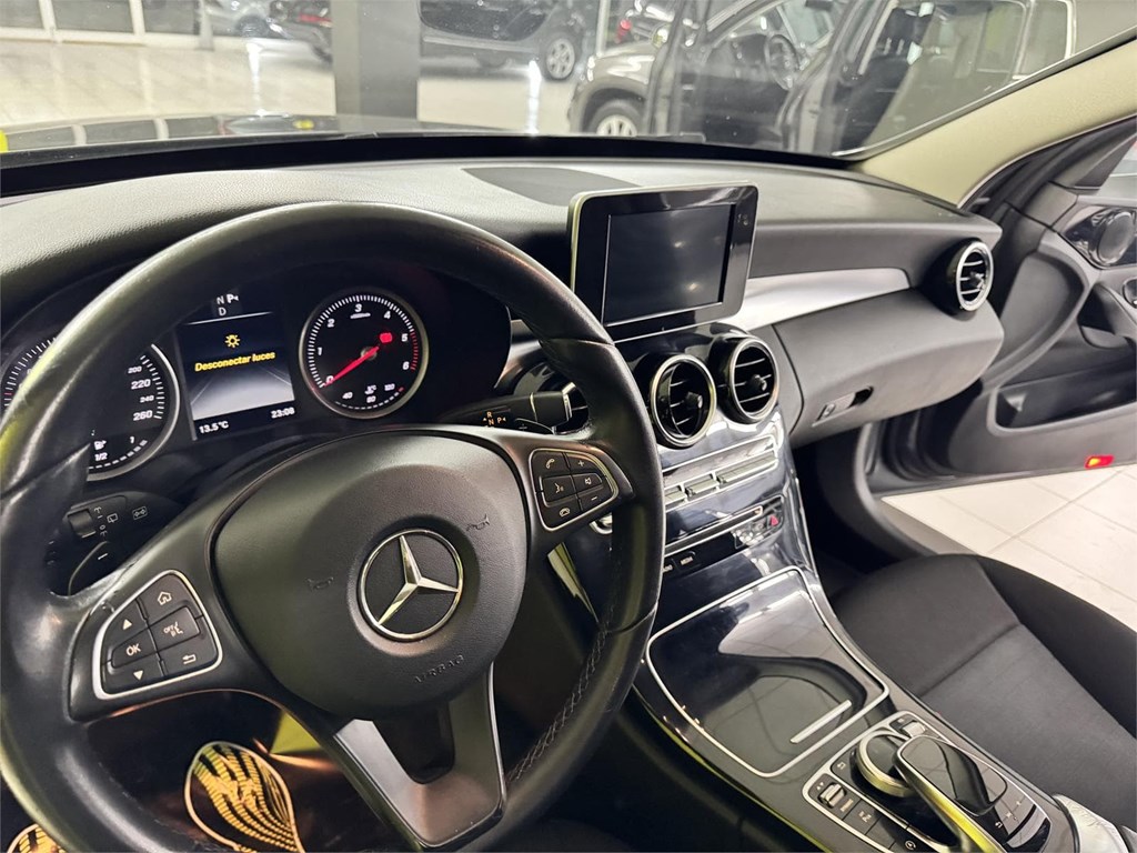 Foto 50 MERCEDES CLASE C