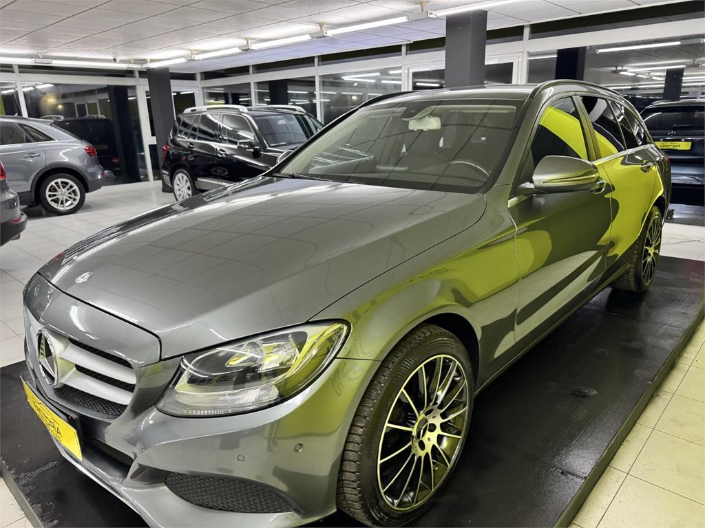 Foto 57 MERCEDES CLASE C