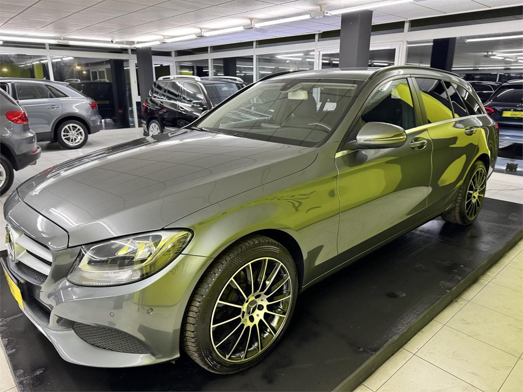 Foto 58 MERCEDES CLASE C