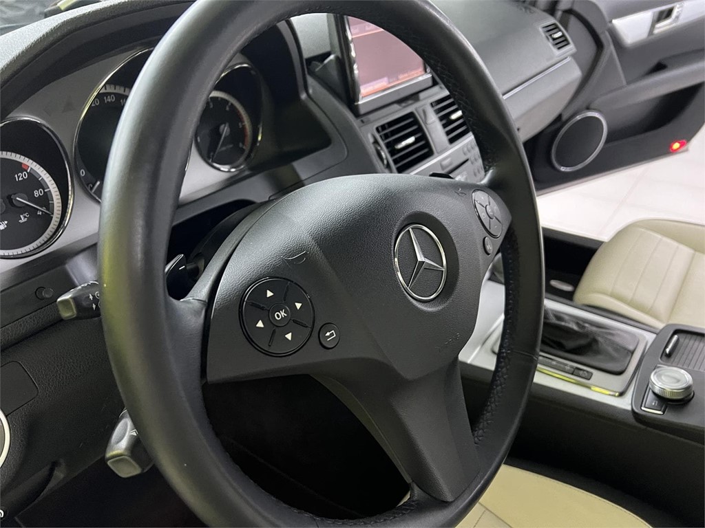 Foto 10 MERCEDES CLASE C