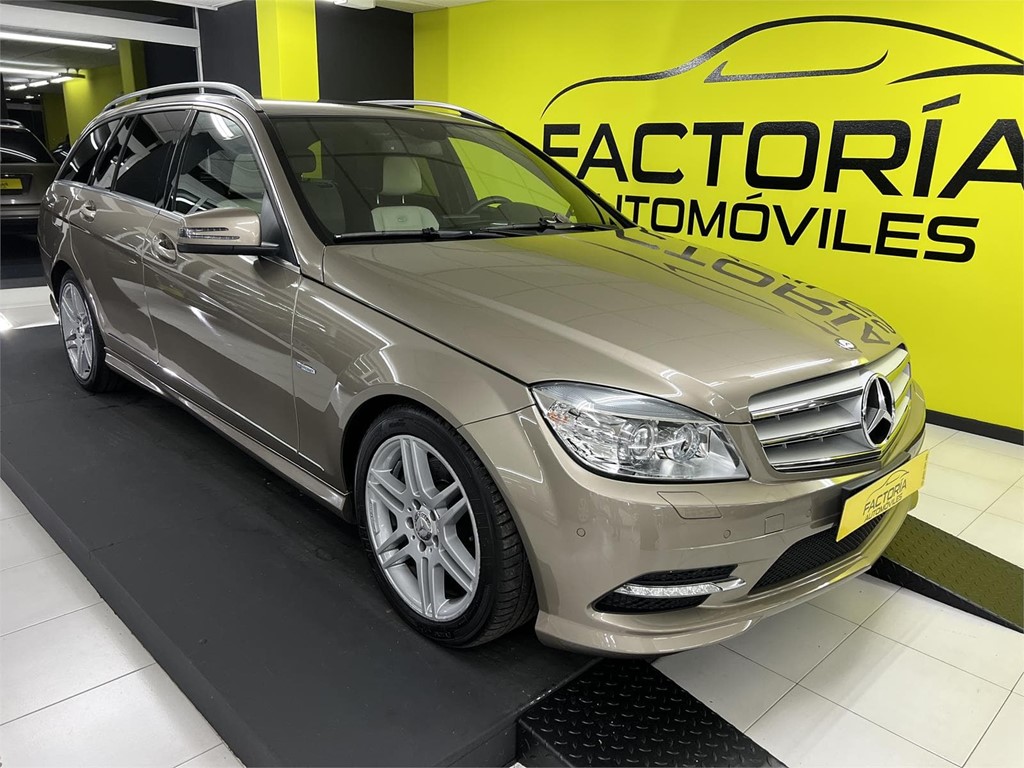 Foto 1 MERCEDES CLASE C