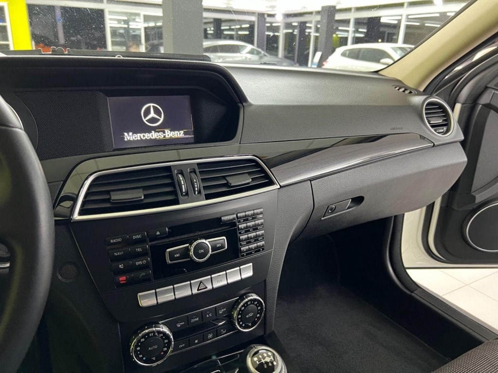 Foto 16 MERCEDES CLASE C