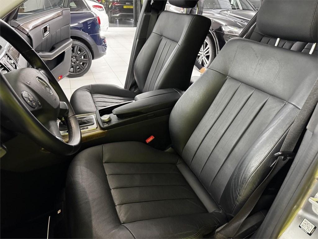 Foto 54 MERCEDES CLASE E220 CDI 