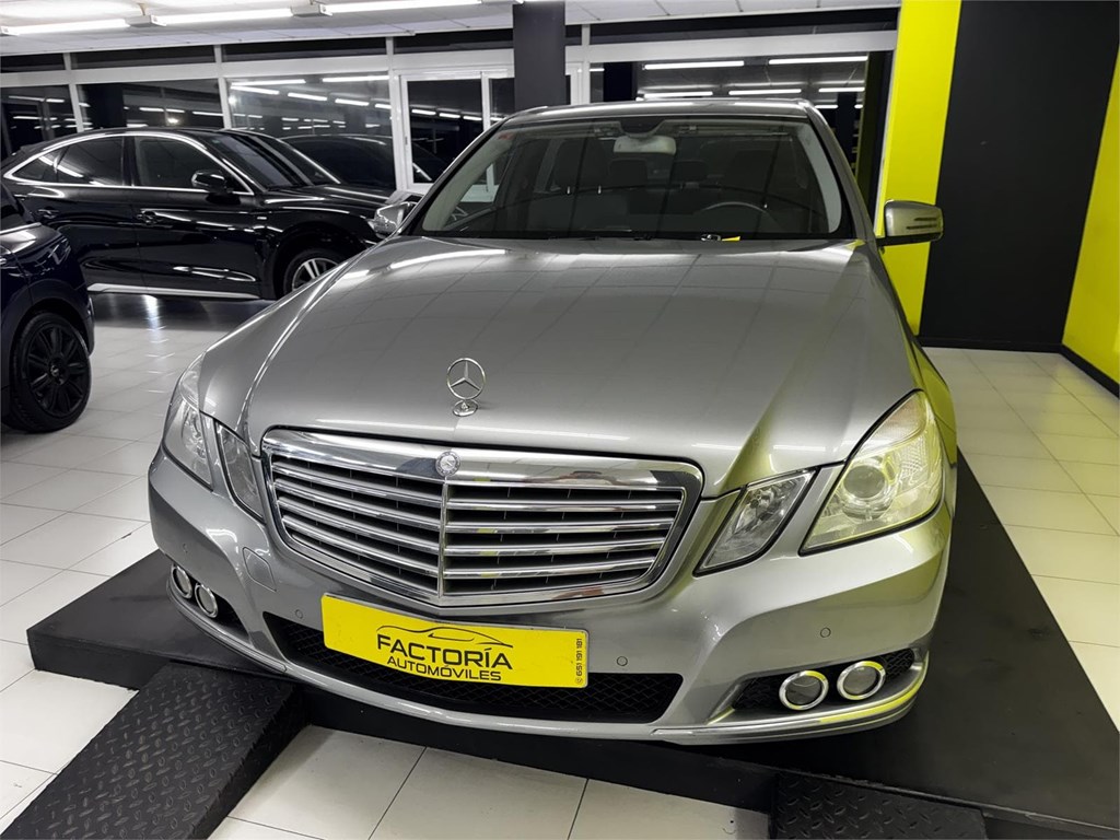 Foto 6 MERCEDES CLASE E220 CDI 