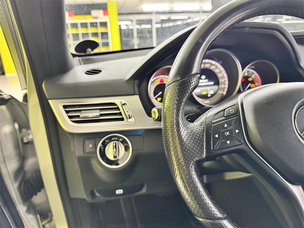 Foto 53 MERCEDES CLASE E