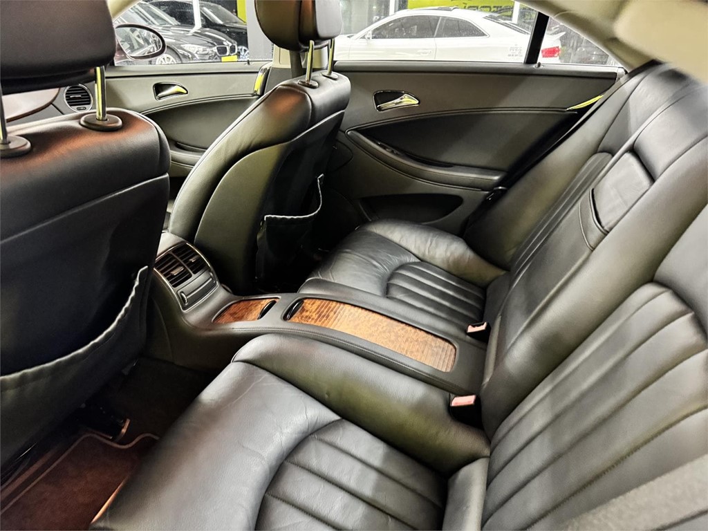 Foto 17 MERCEDES CLS 