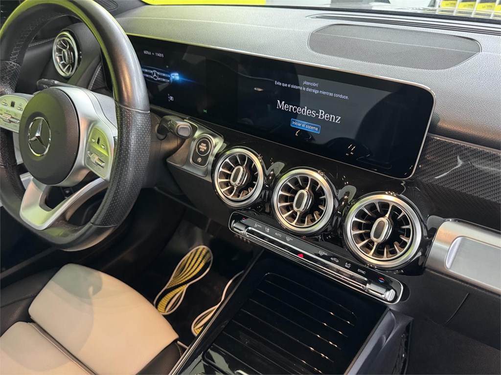 Foto 29 MERCEDES GLB 200 cdi AMG