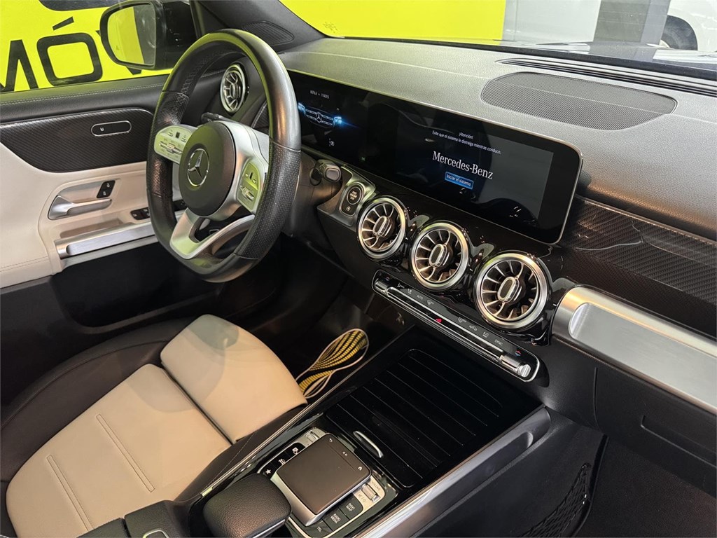 Foto 31 MERCEDES GLB 200 cdi AMG