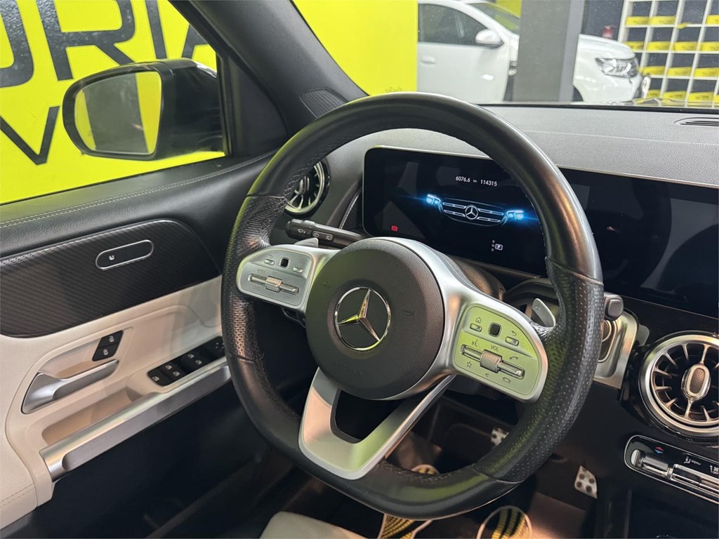 Foto 36 MERCEDES GLB 200 cdi AMG