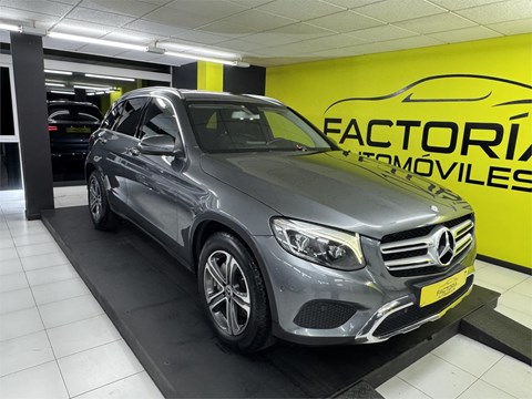 MERCEDES GLC