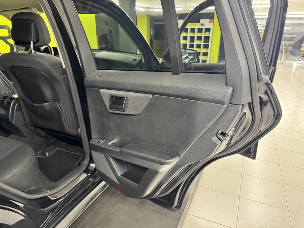 Foto 40 MERCEDES GLK