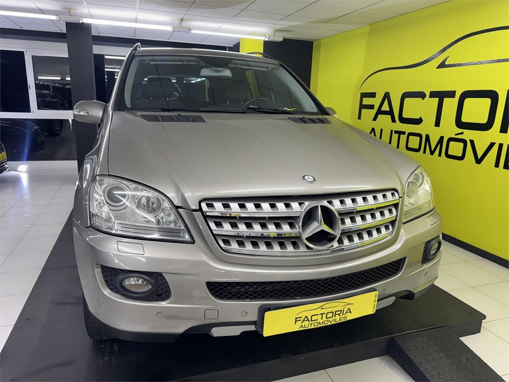 Foto 3 MERCEDES ML 320 