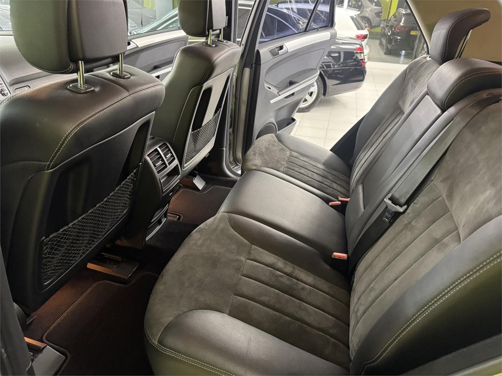 Foto 41 MERCEDES ML 320 