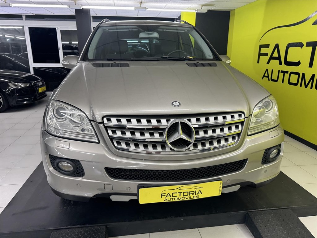 Foto 4 MERCEDES ML 320 