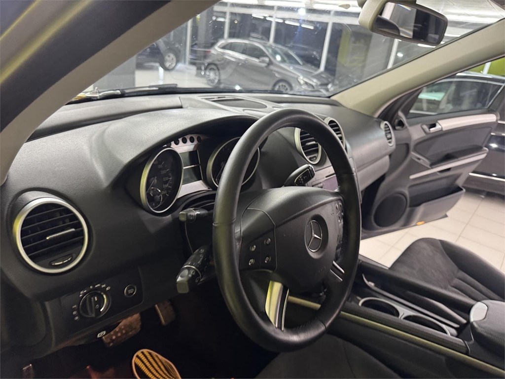 Foto 56 MERCEDES ML 320 