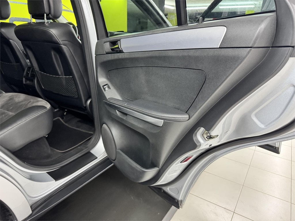 Foto 20 MERCEDES ML 