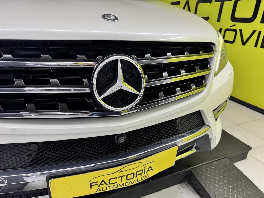 Foto 10 MERCEDES ML 