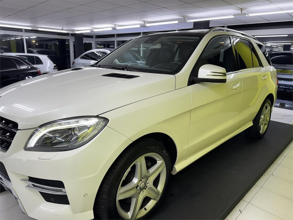 Foto 56 MERCEDES ML 