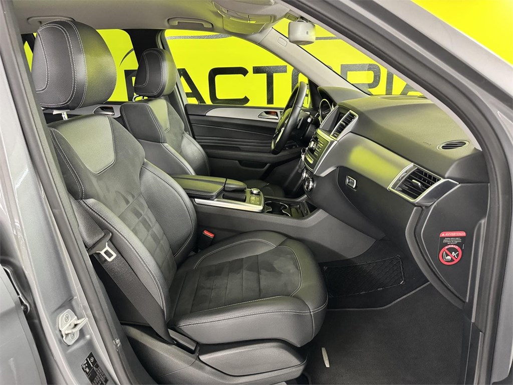 Foto 21 MERCEDES ML