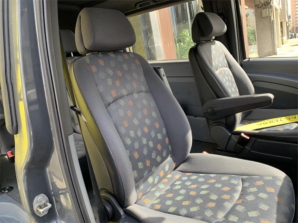 Foto 10 MERCEDES VITO 111CDI