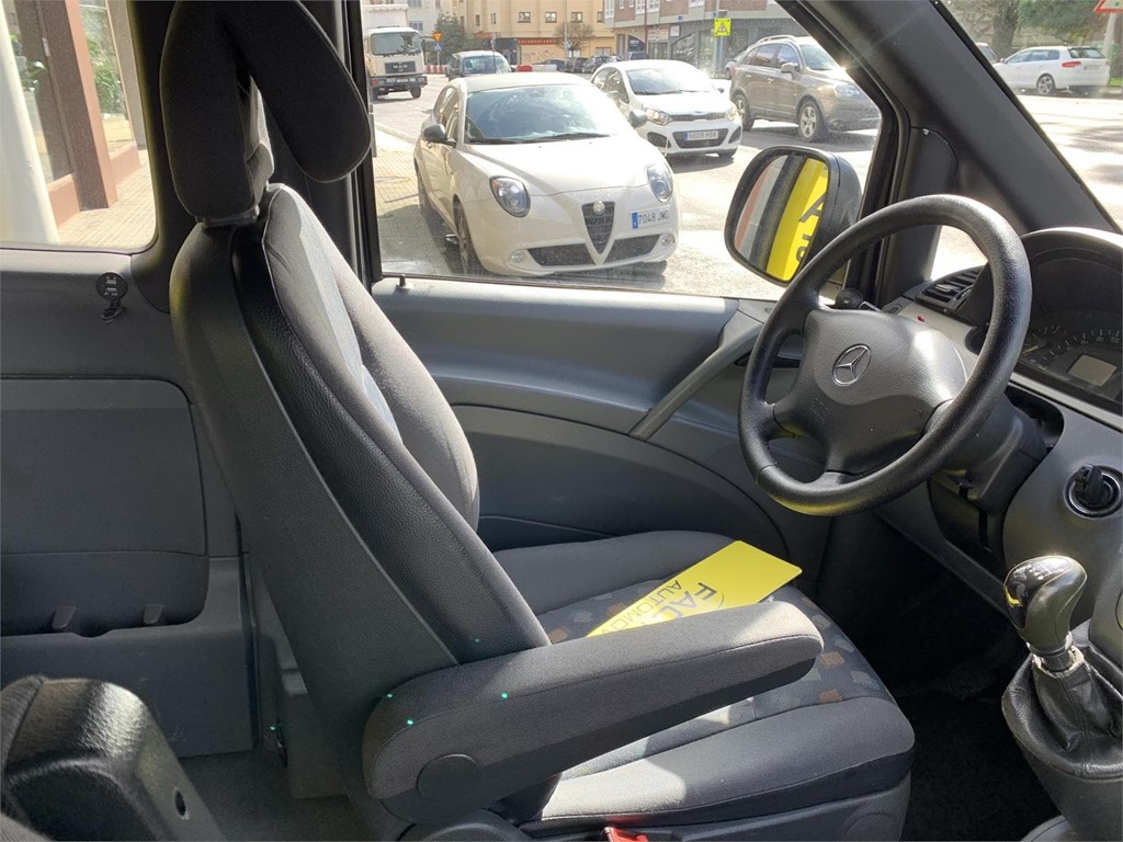 Foto 7 MERCEDES VITO 111CDI
