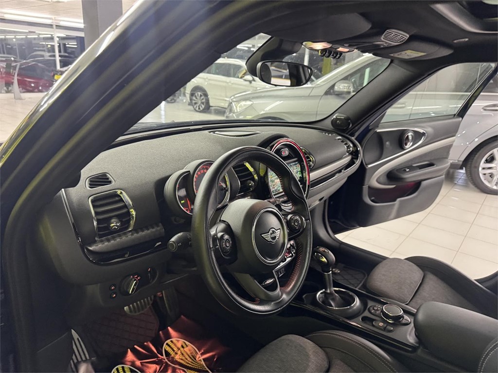 Foto 45 MINI CLUBMAN SD