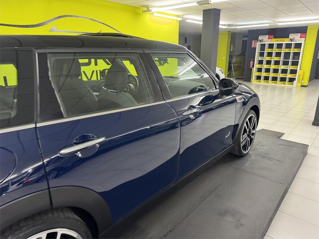Foto 57 MINI CLUBMAN SD