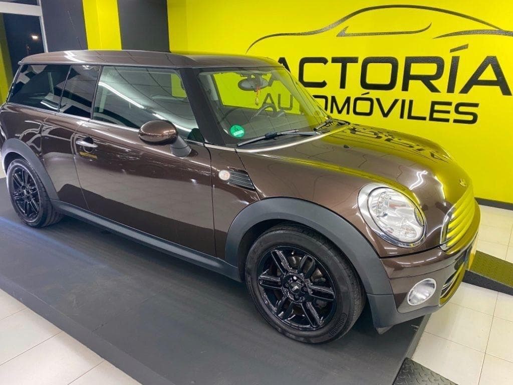 Foto 1 MINI CLUBMAN 