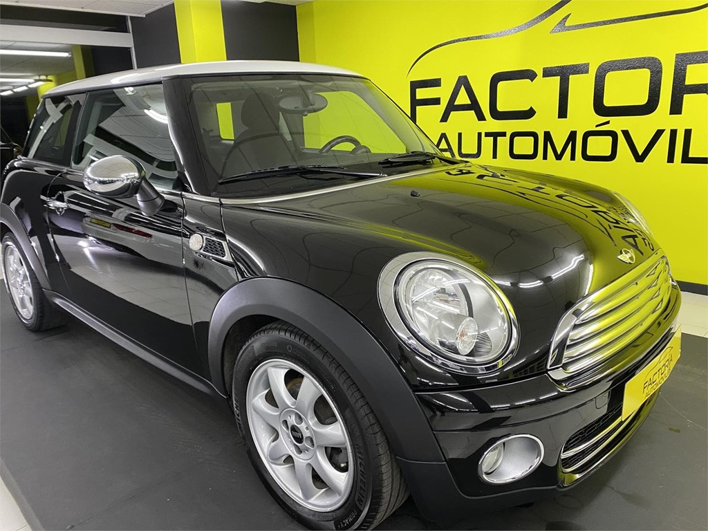 Foto 1 MINI COOPER