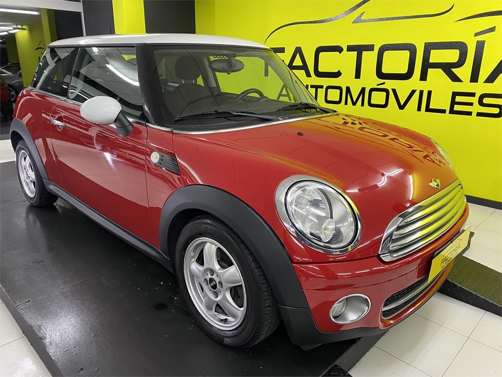 Foto 1 MINI COOPER