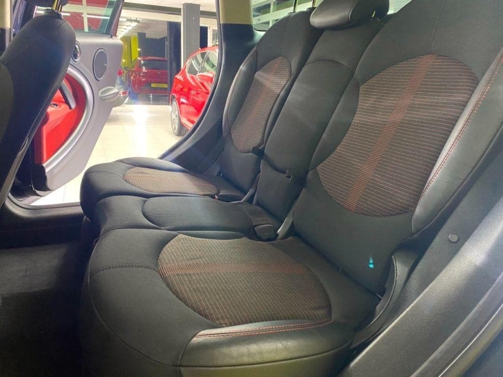 Foto 19 MINI COUNTRYMAN 