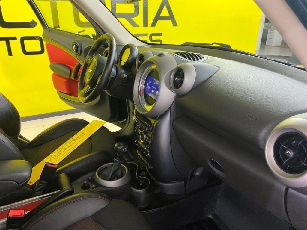 Foto 36 MINI COUNTRYMAN 