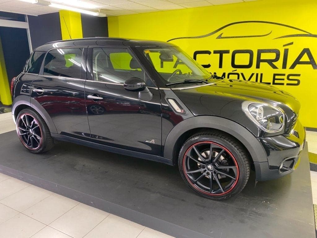 Foto 50 MINI COUNTRYMAN 