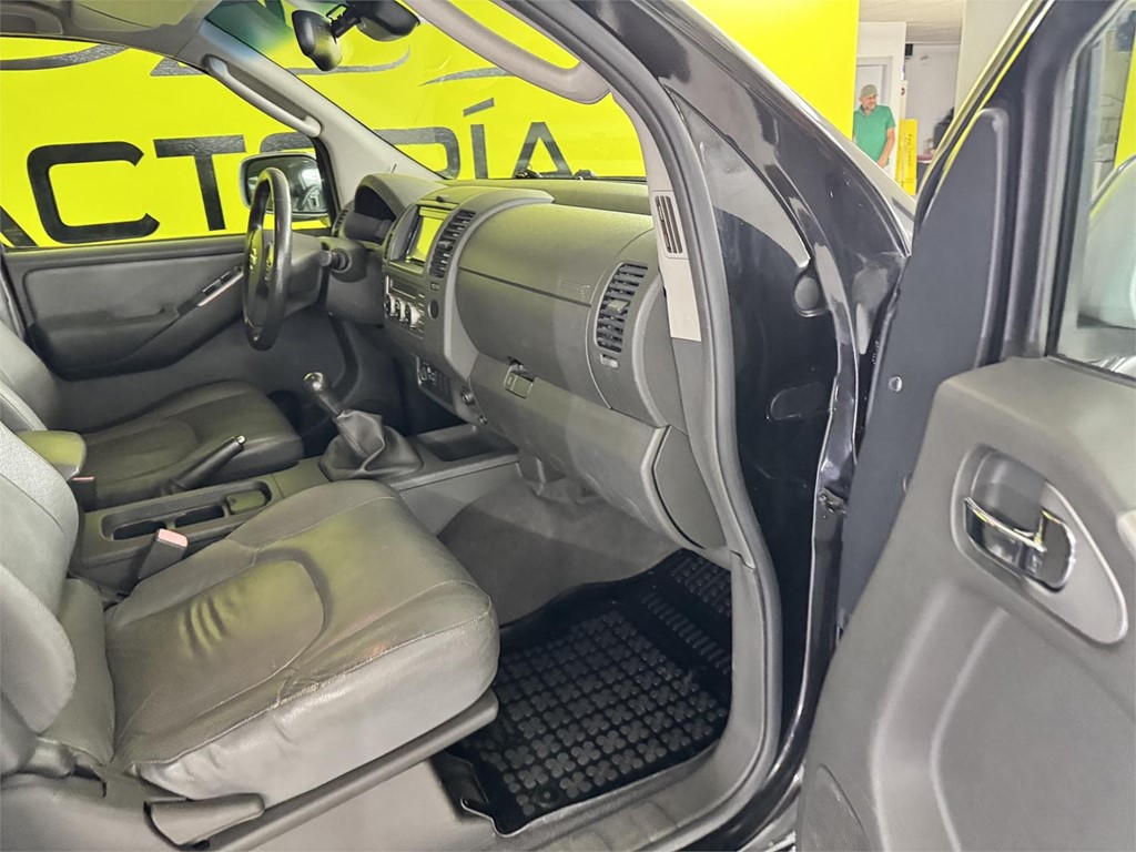 Foto 12 NISSAN NAVARA 