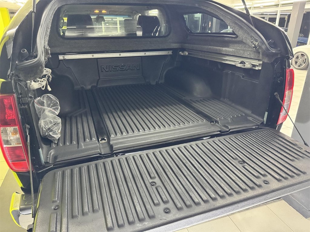 Foto 24 NISSAN NAVARA 