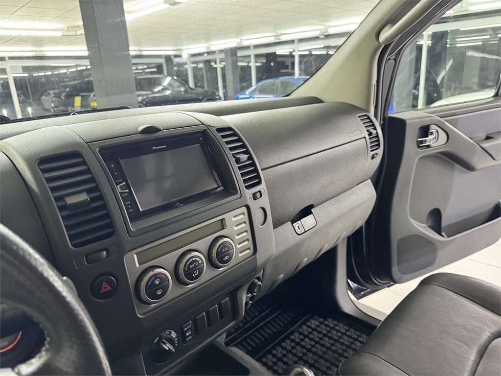 Foto 42 NISSAN NAVARA 