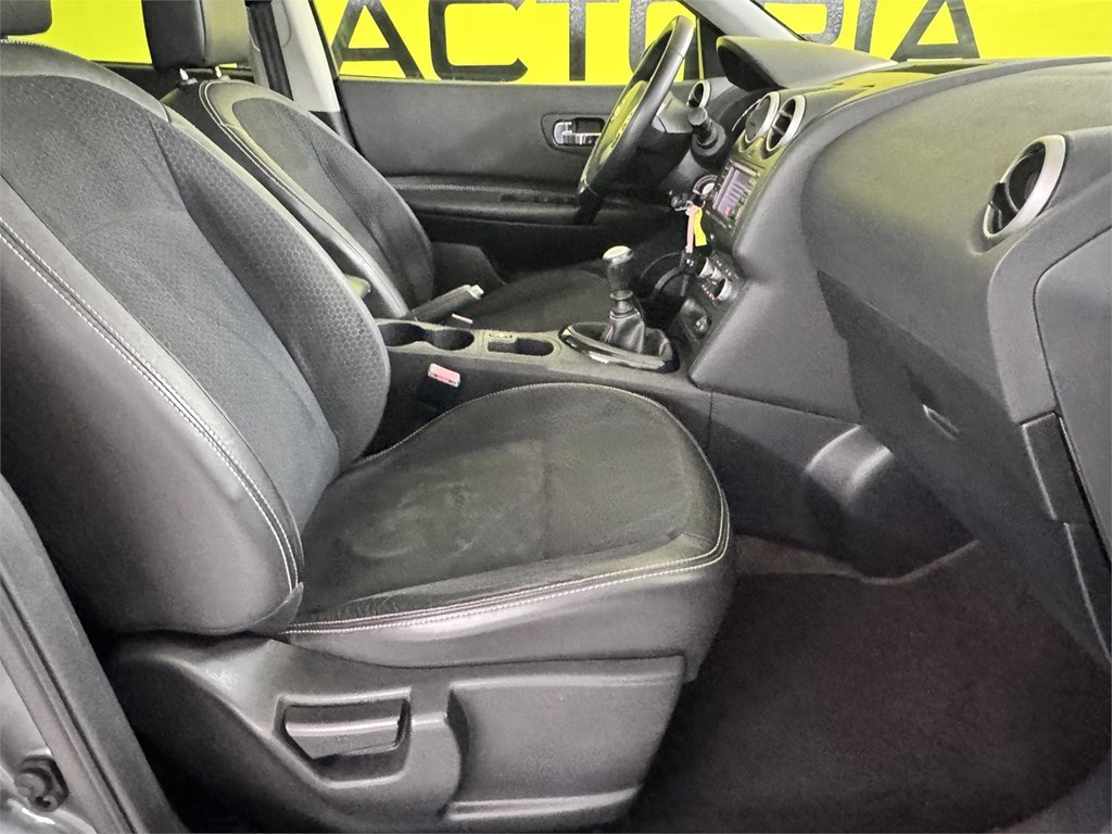 Foto 15 NISSAN QASHQAI