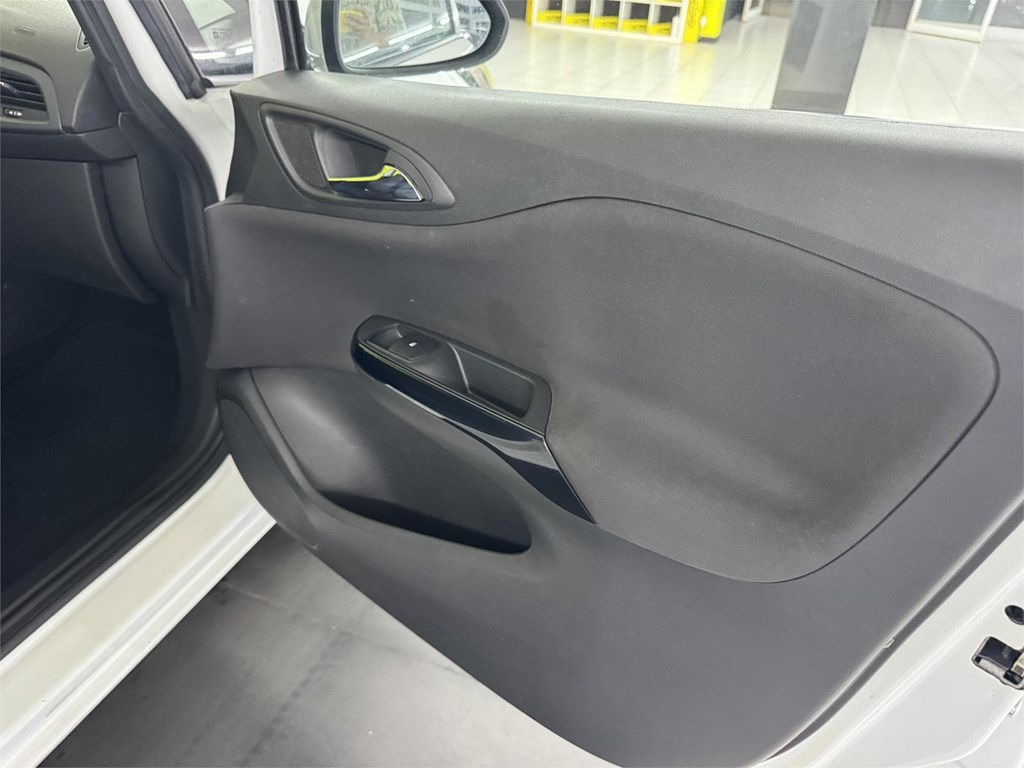 Foto 21 OPEL CORSA 